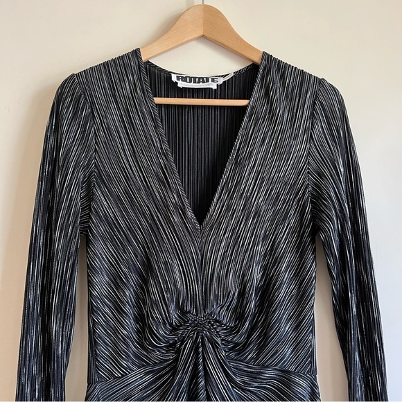 Rotate Birgen Christensen Number 7 Pleat Dress in Black - Plissée - Picture 7 of 16